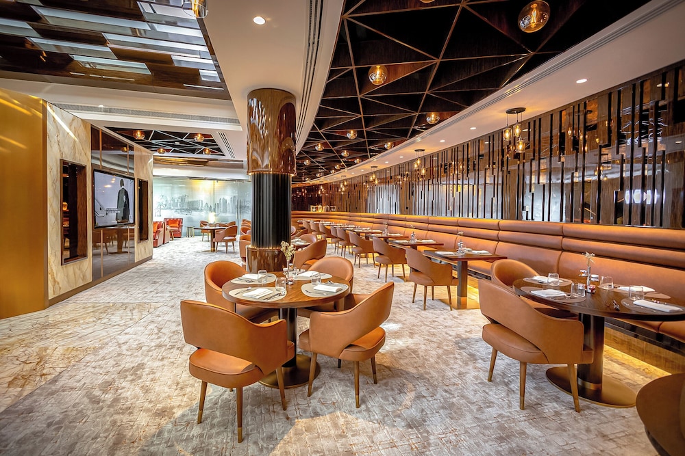 Movenpick Dubai Creek 35/49