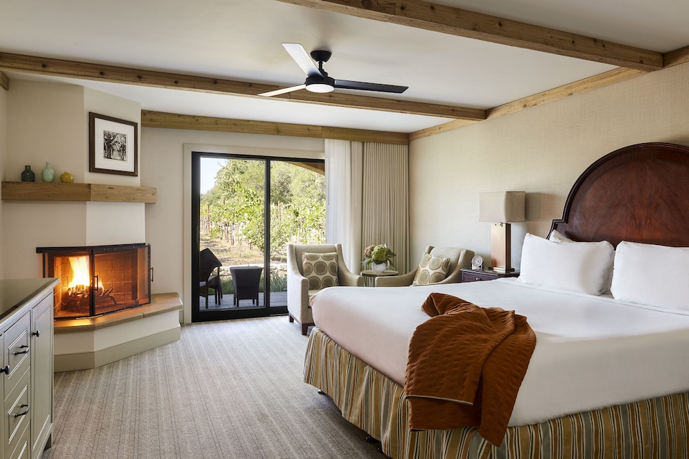 King Bed, Vineyard View، Napa Valley Lodge 2/3