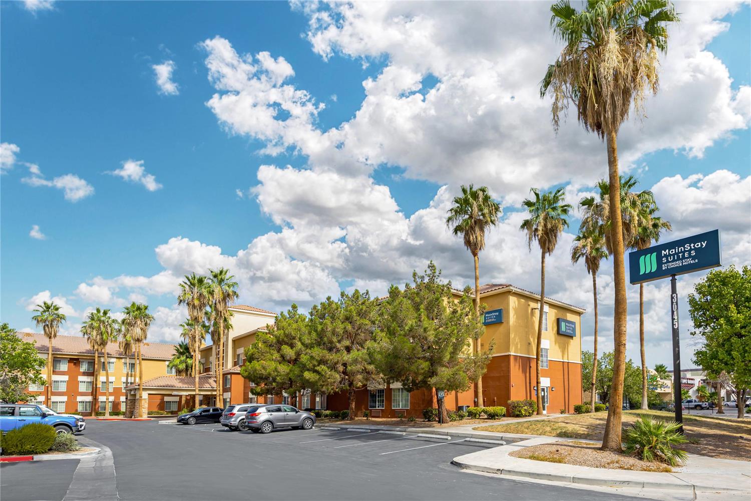 MainStay Suites Las Vegas Convention Center 12/16