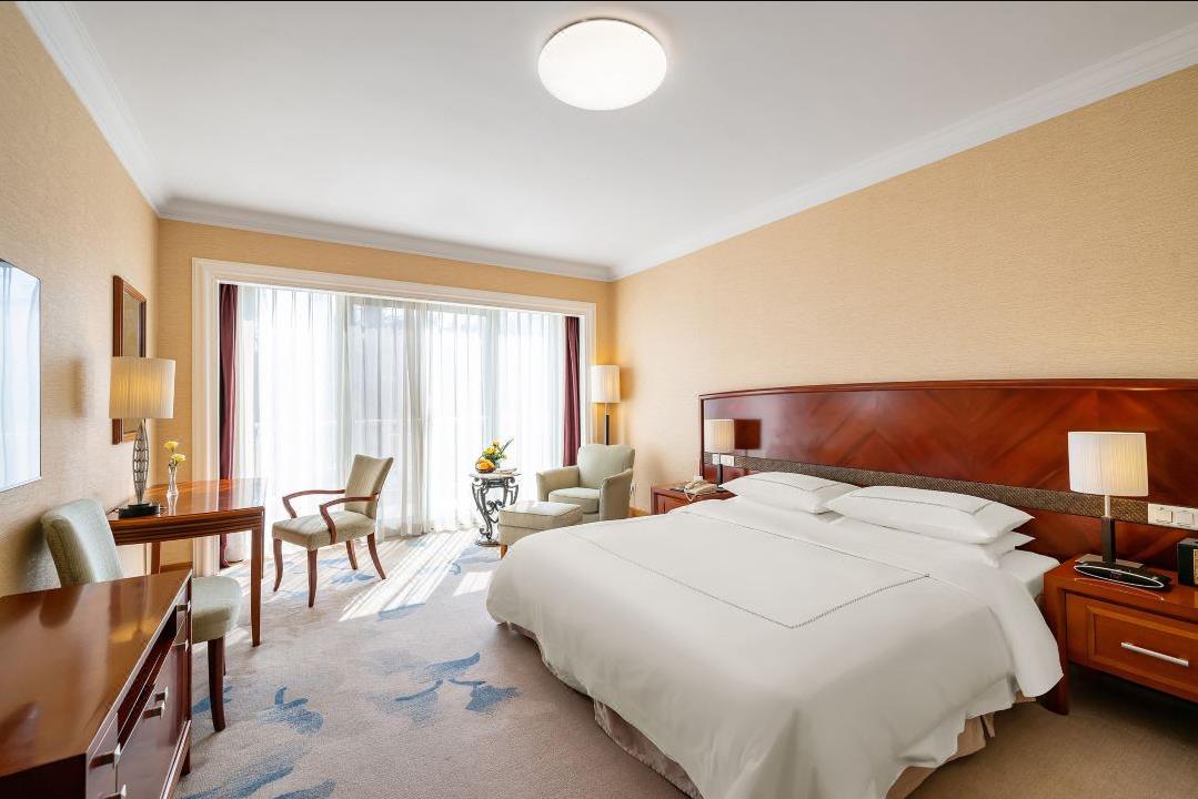 Business, Double Bed
