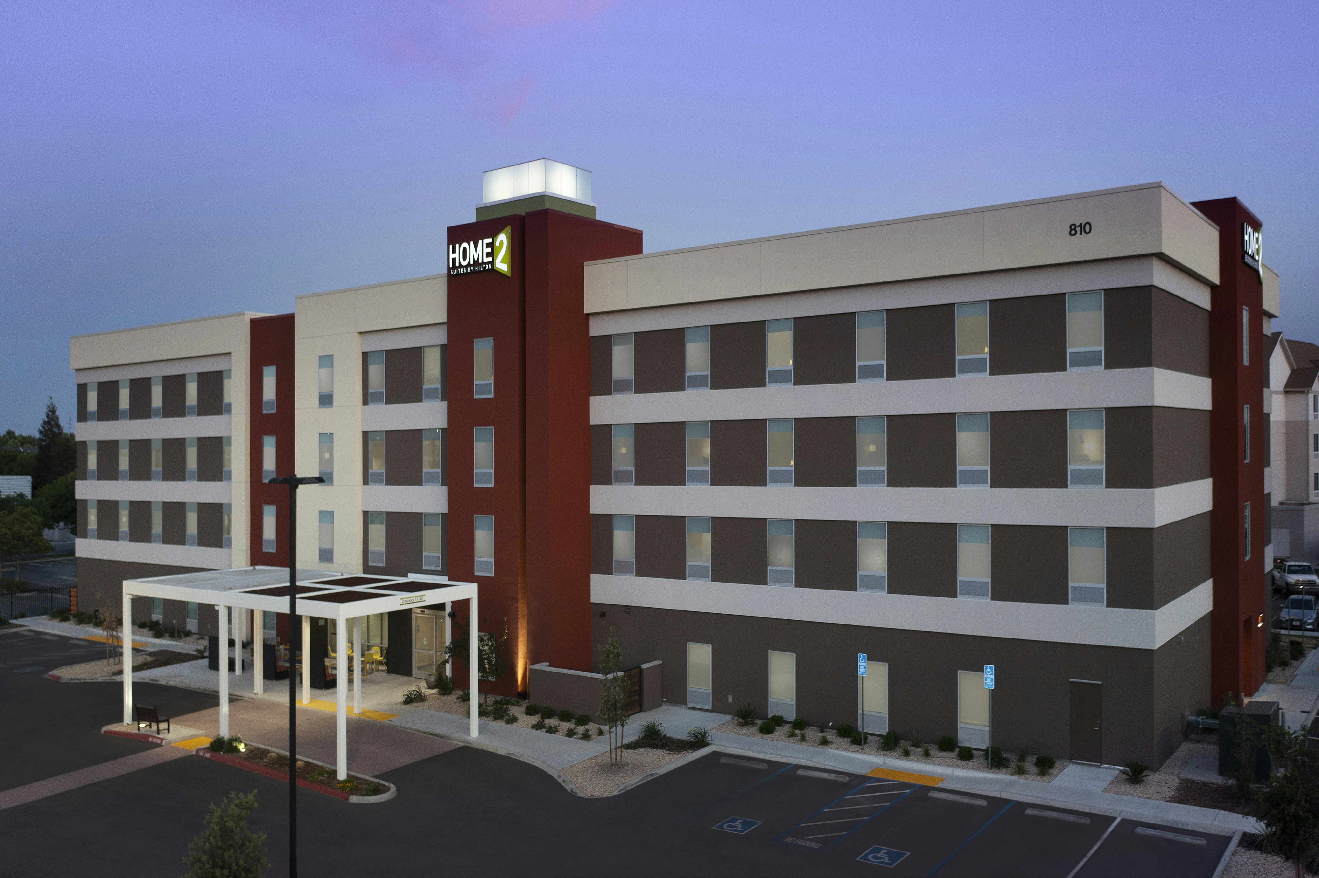 Home2 Suites by Hilton Clovis Fresno Airport in CLOVIS - CA