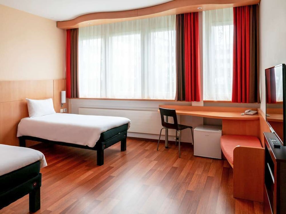 Ibis Luzern Kriens 16/59