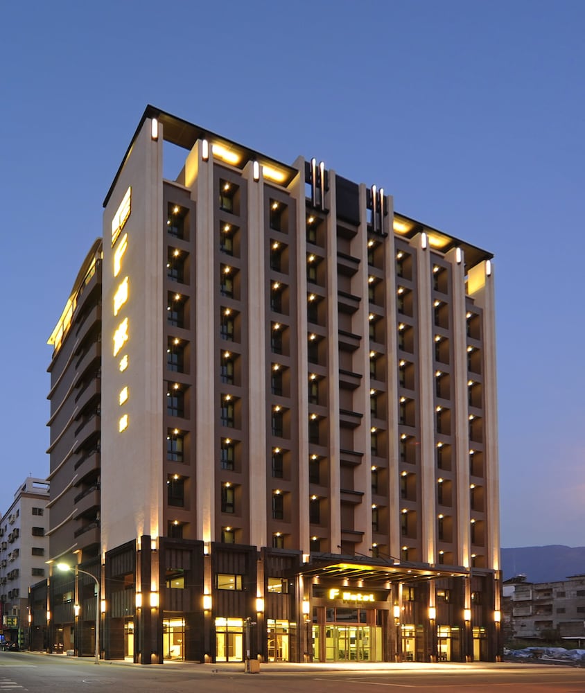 F Hotel Hualien 1/27