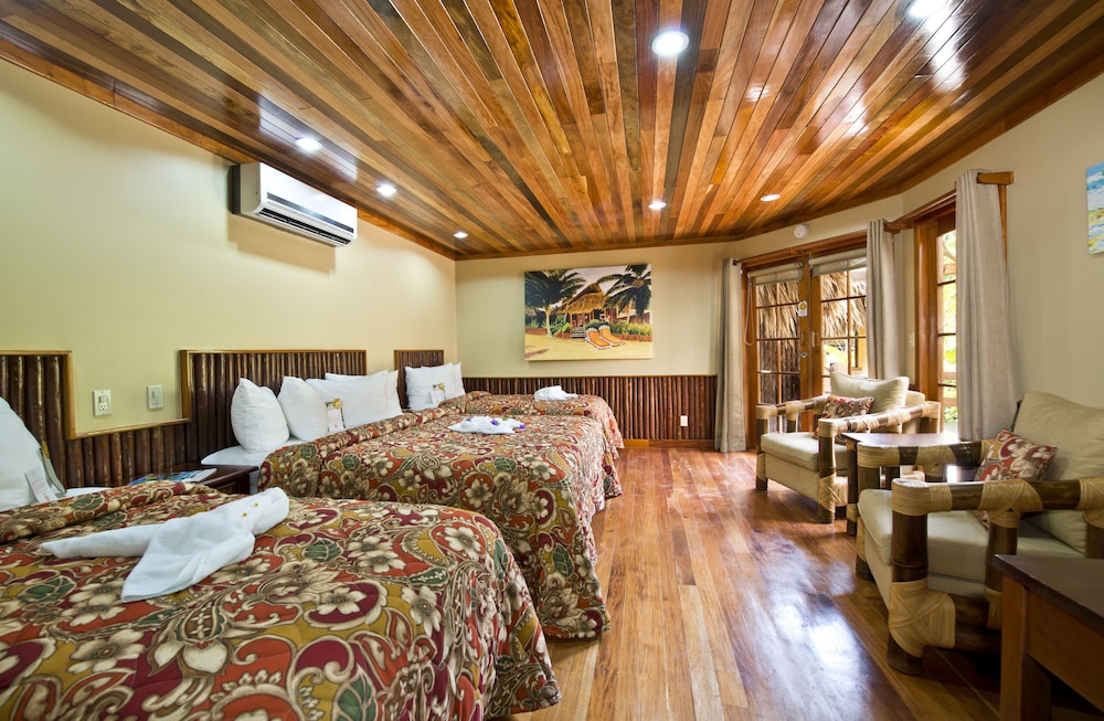Ramons Village Resort 28/74