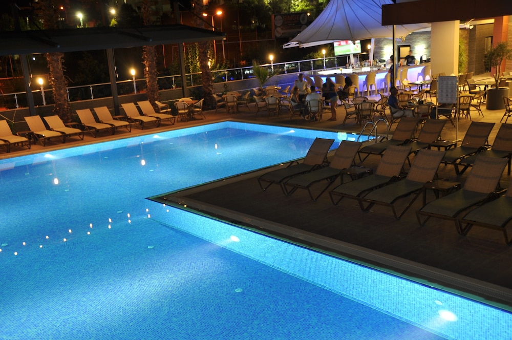 Vega Green Apart Hotel 5/42