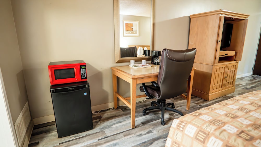 Motel6 Victorville, CA - Civic Center / Route 66 44/60