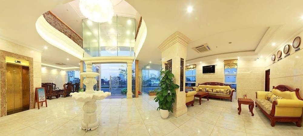 Royal Family Hotel Da Nang 31/50