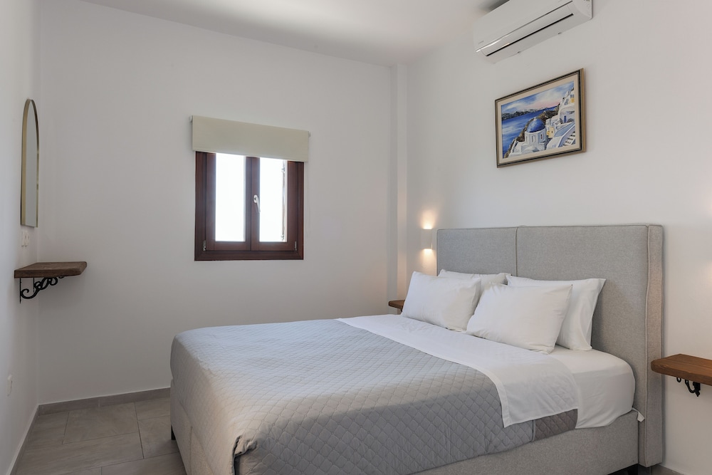 Zatrikion Villas Santorini 14/47
