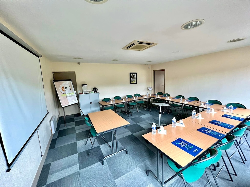 Hotel Campanile Montargis Amilly 53/64