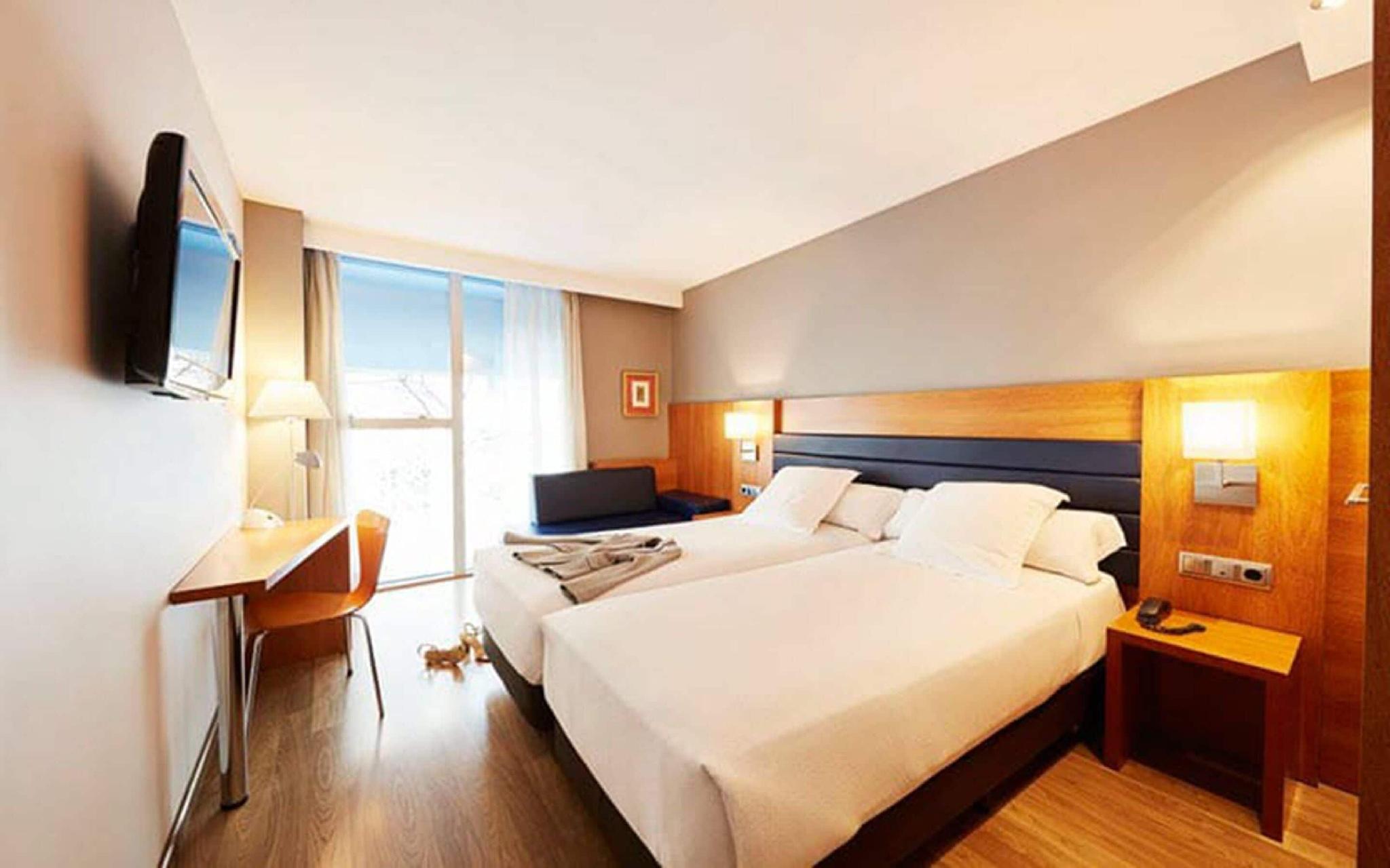 غرفة صغيرة بسريرين منفصلين، Barcelona Century Hotel 2/2