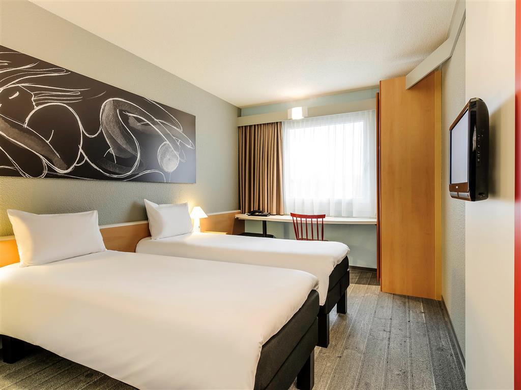 STANDARD, TWIN BEDS