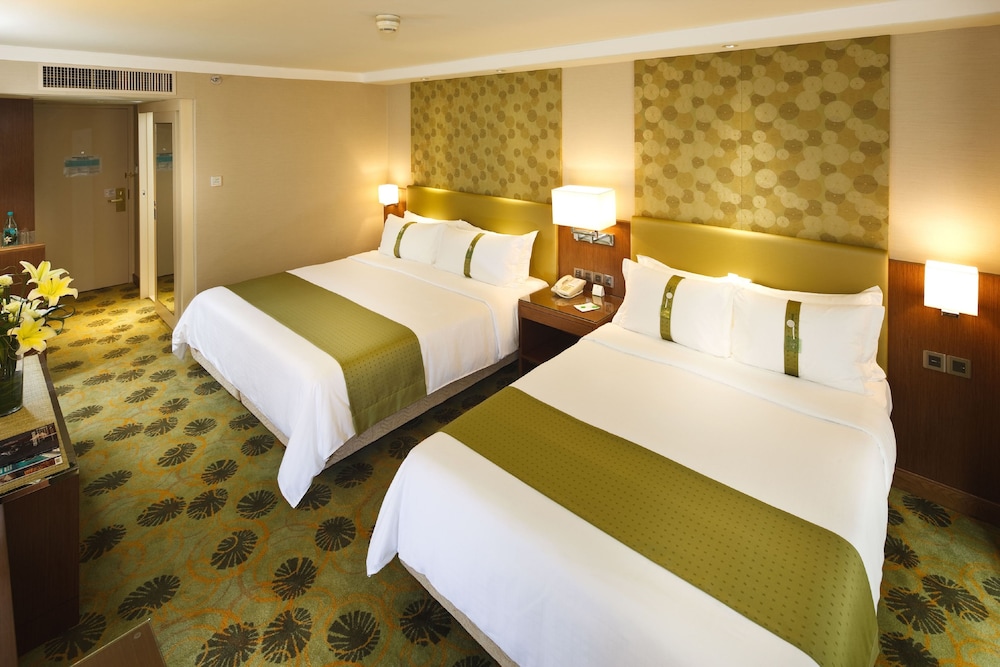 Holiday Inn Golden Mile Hong Kong 20/79