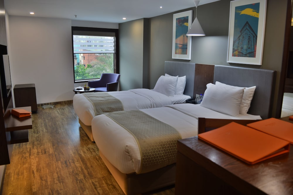 Howard Johnson by Wyndham Kolkata 30/66