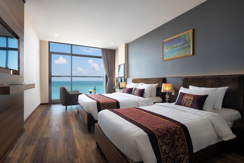 Nolis, Triple, 1 Queen and 1 Single Bed, Sea View