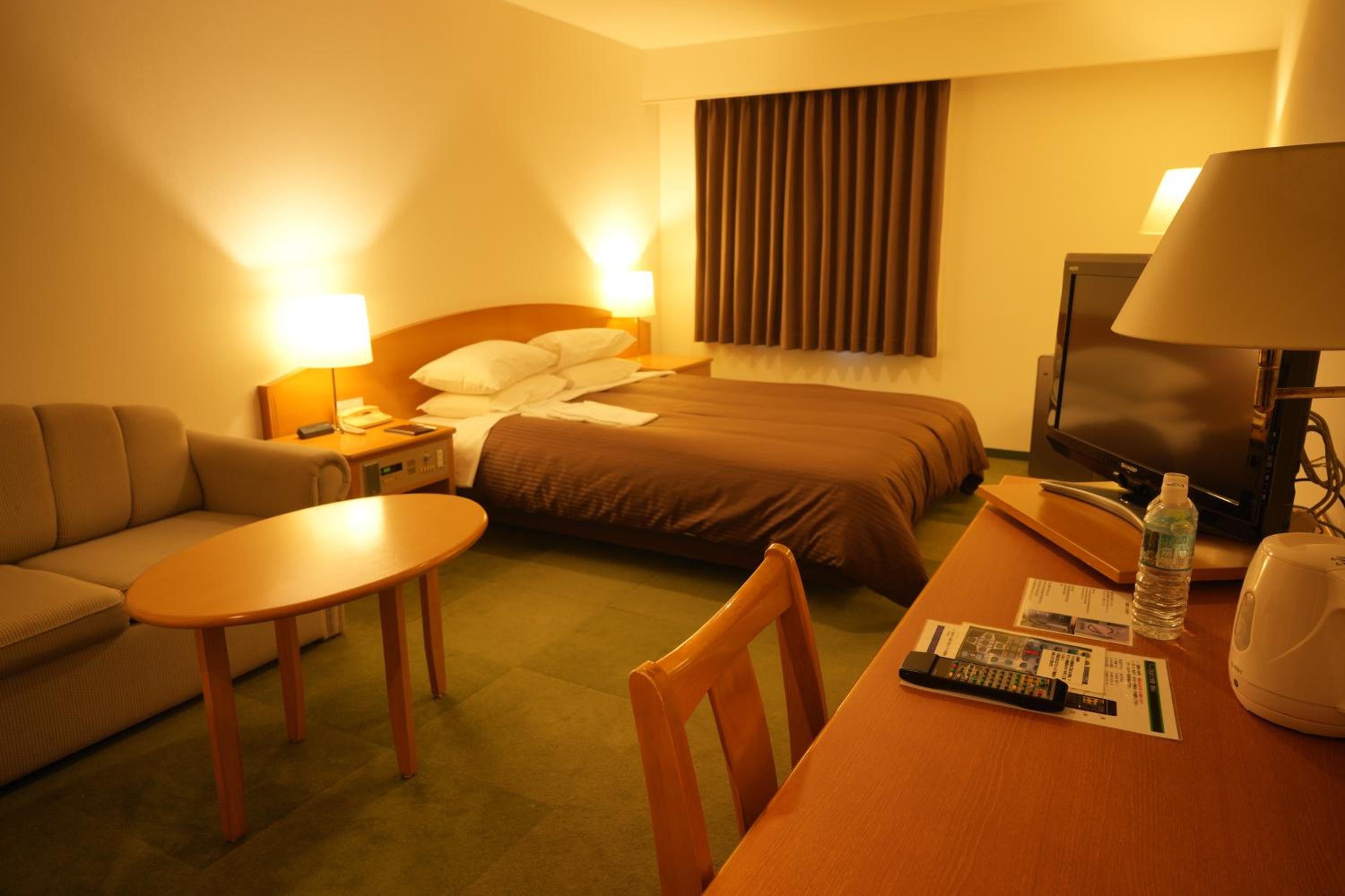 Frex Hotel 10/17