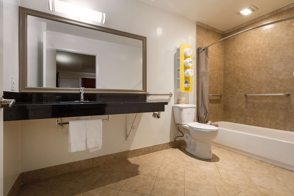 Motel6 Claremont, CA 54/54