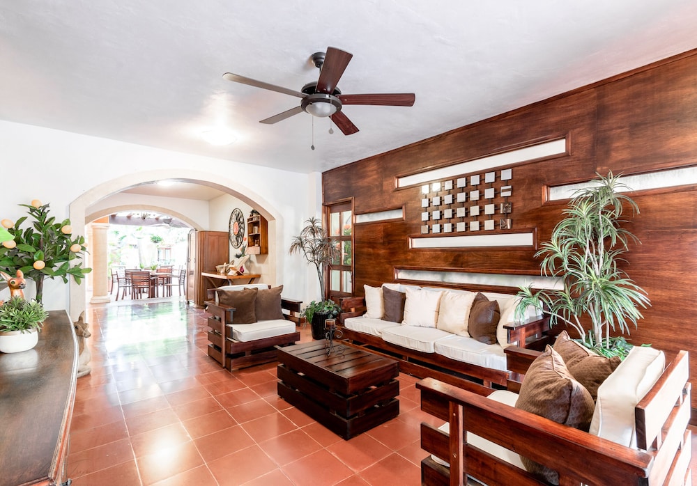 El Zaguán Colonial 35/50