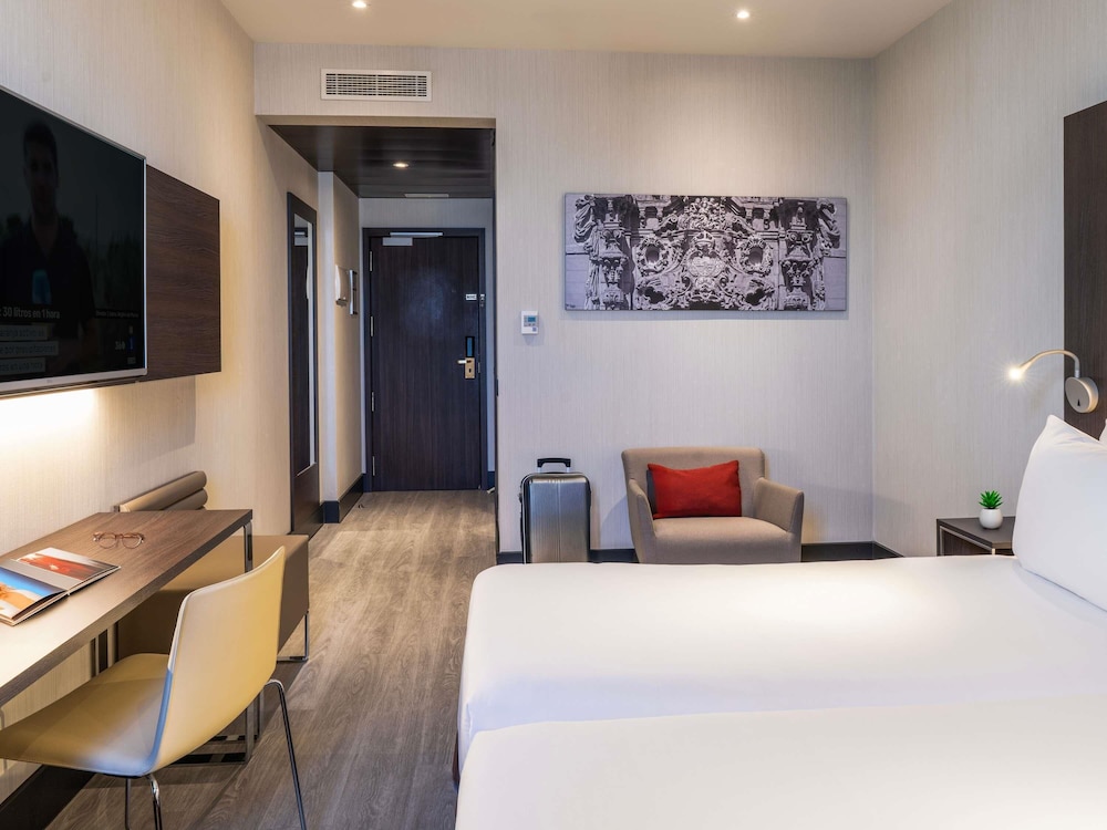 Novotel Madrid Center 24/77