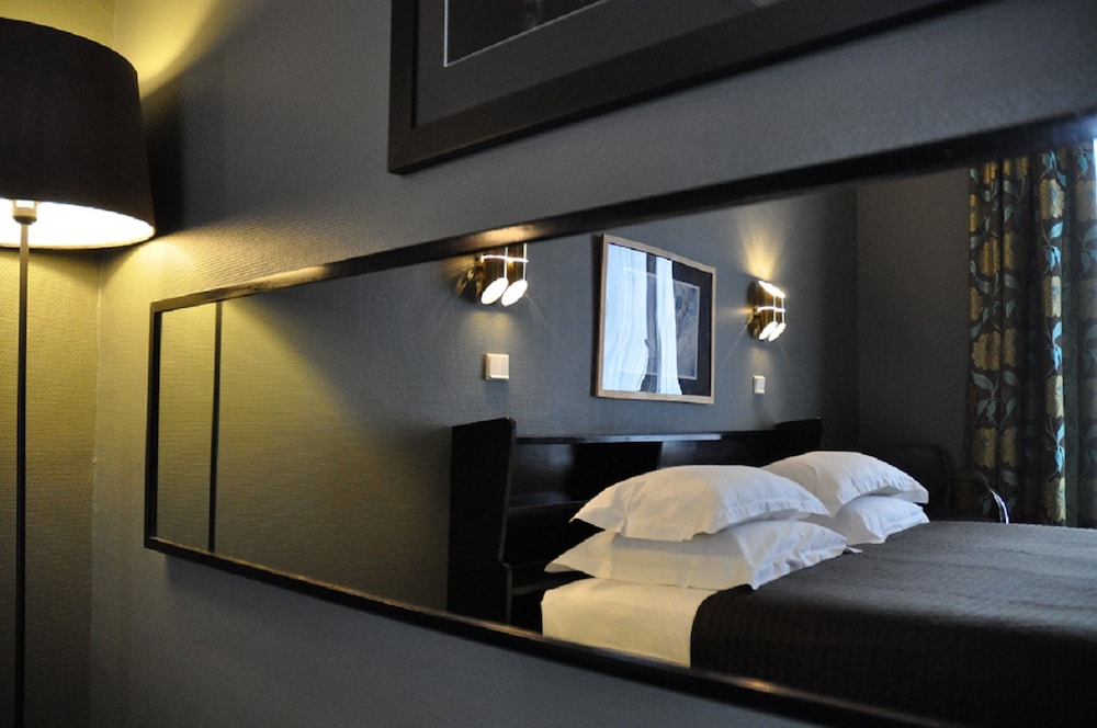 Alba Opera Hotel 11/63