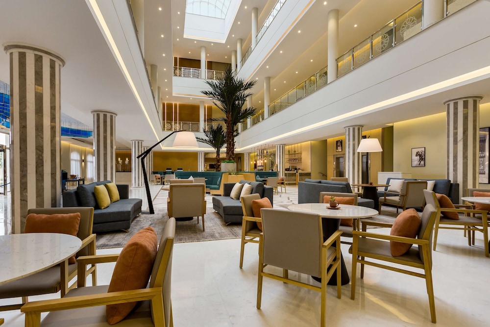 فندق راديسون مطار الرياض(Radisson Riyadh Airport) 43/64