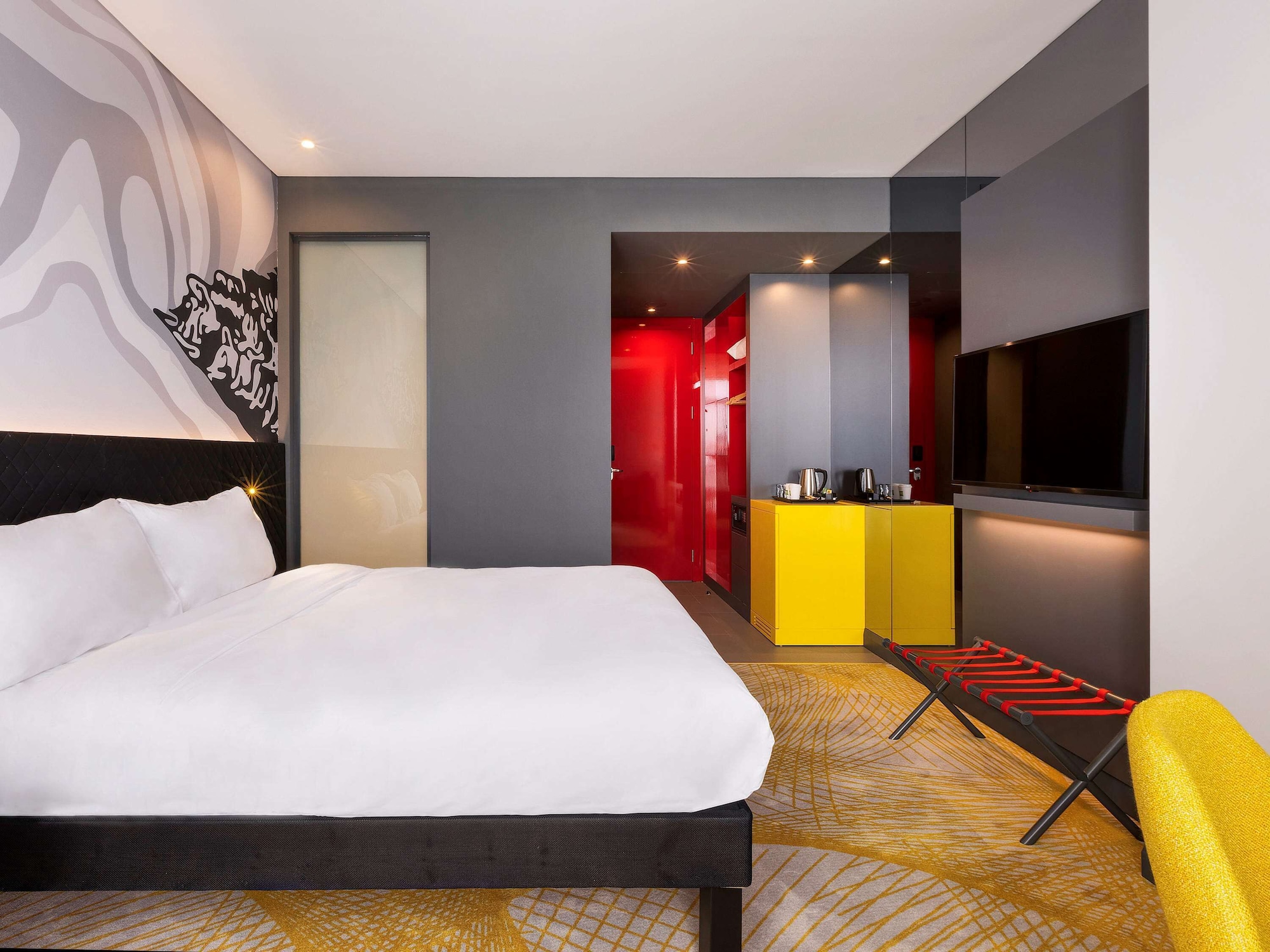 SUPERIOR, DOUBLE BED