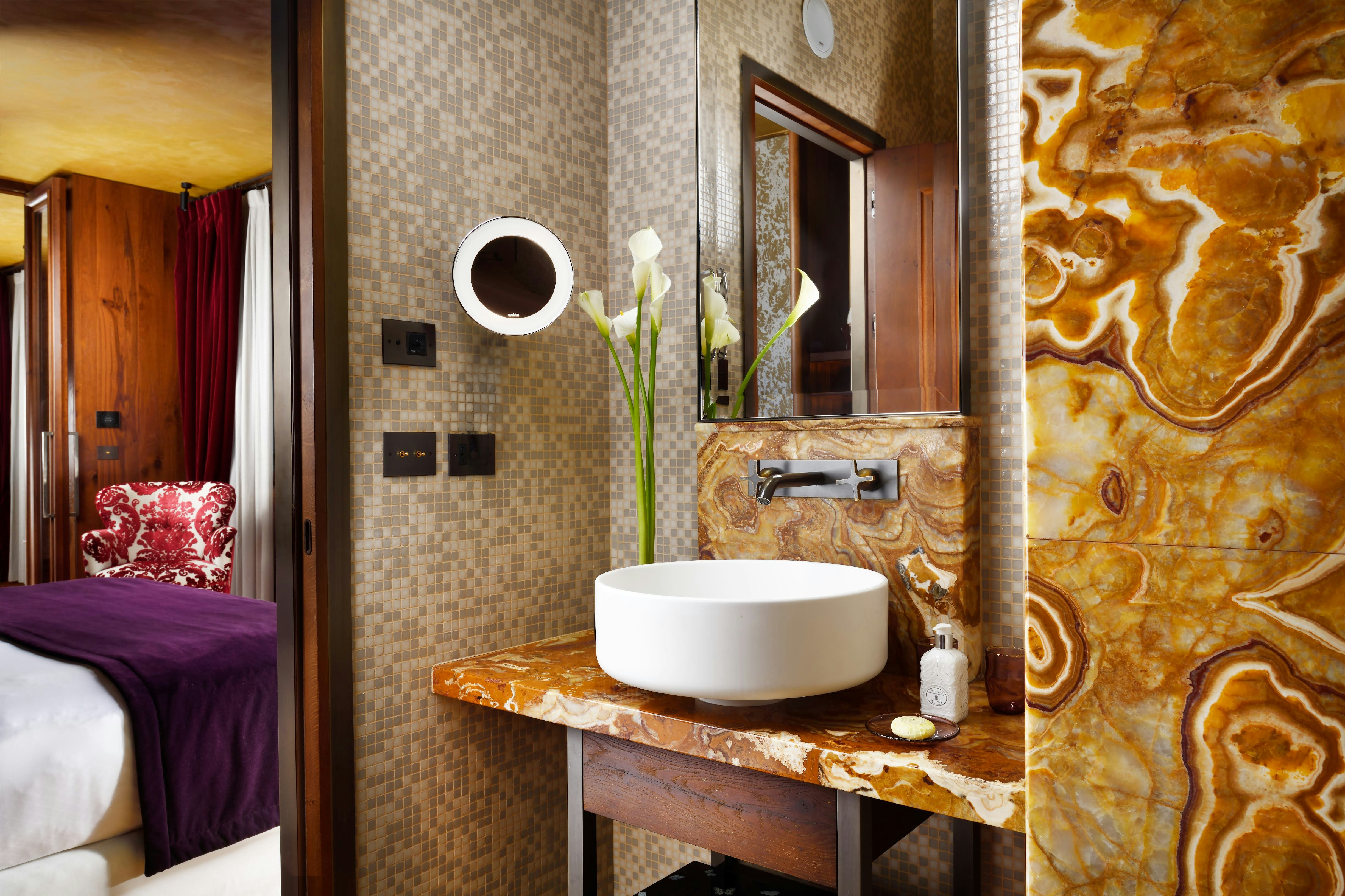 The Palazzo Venart Luxury Hotel 56/58