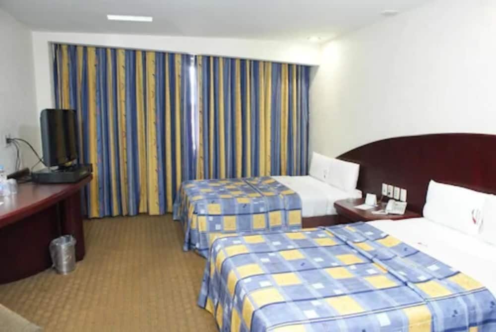 Concorde Hotel 19/73