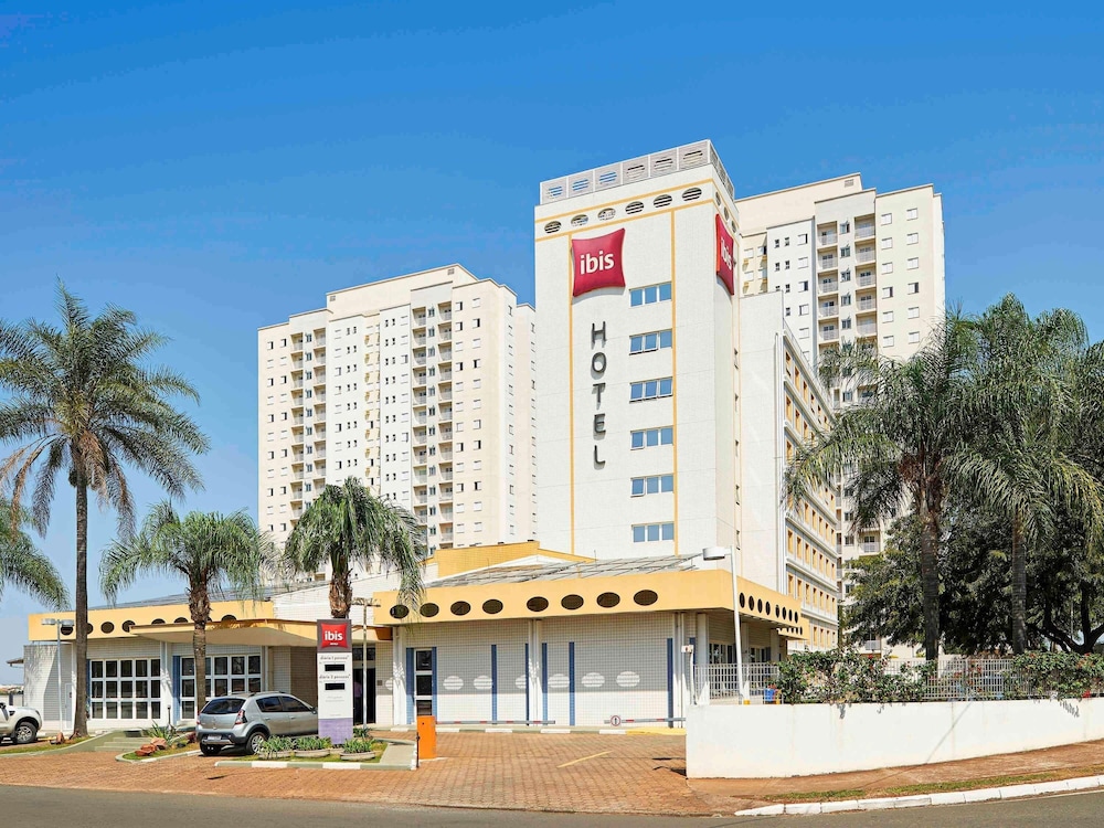 Ibis Sao Carlos 5/48