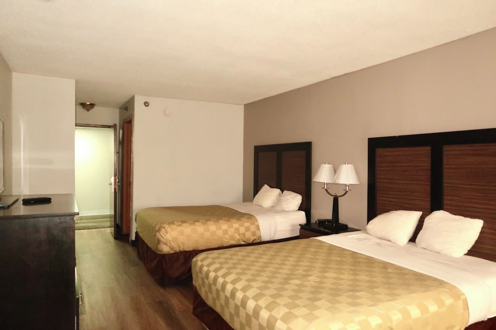 Motel6 Elkhart, IN 29/54