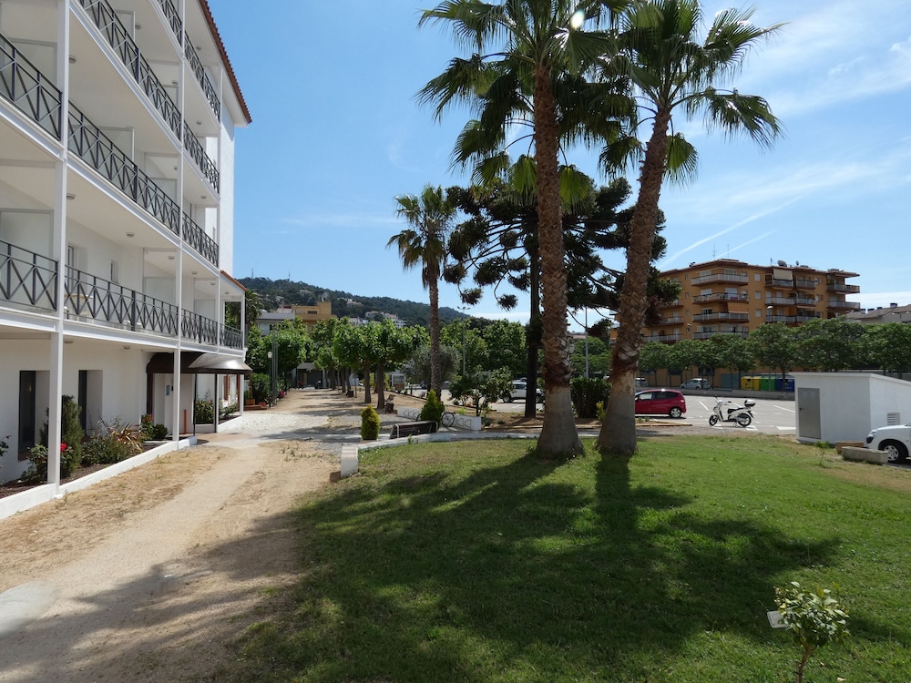 Marina Tossa 63/70
