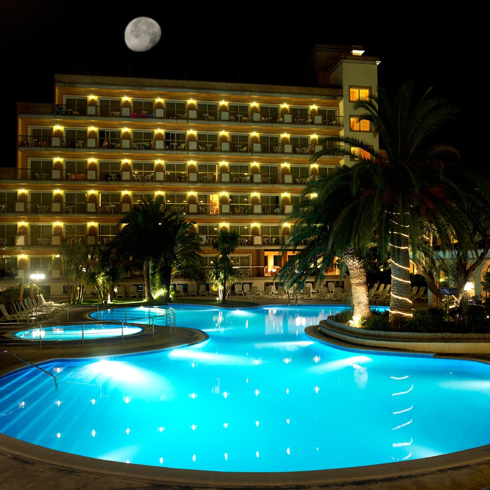 Luna Club Yoga & Spa Hotel 8/66