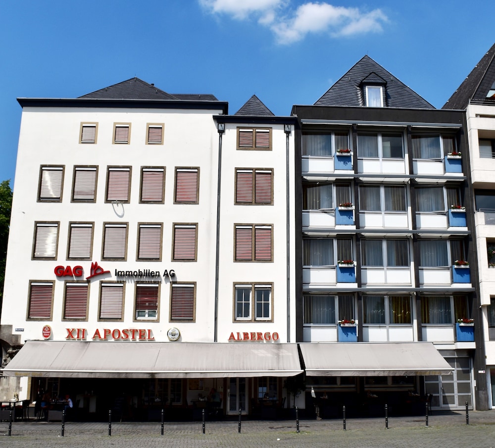 Xii Apostel Hotel Albergo 3/47