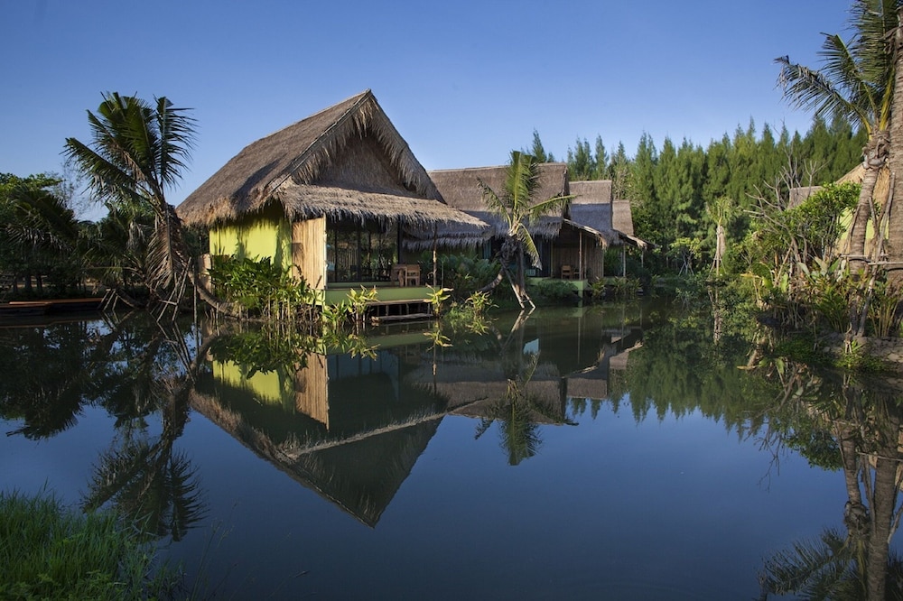 Asita Eco Resort 9/74