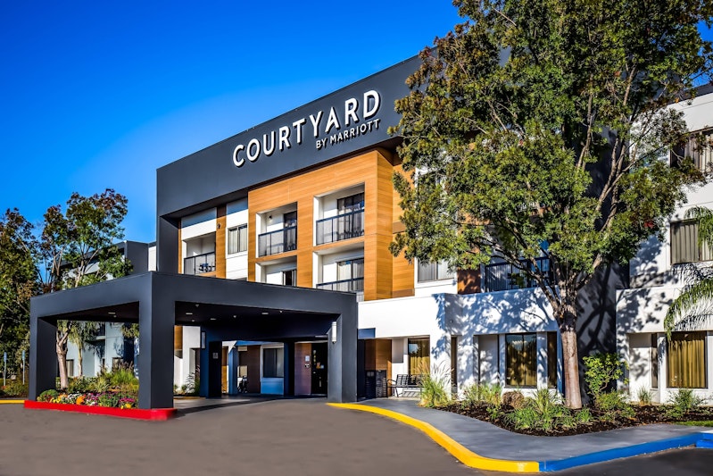 Courtyard Livermore 20/20