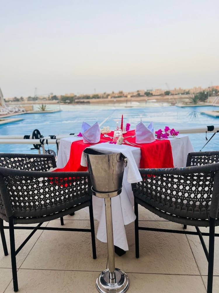 CREEK Hotel and Residences El Gouna 74/84