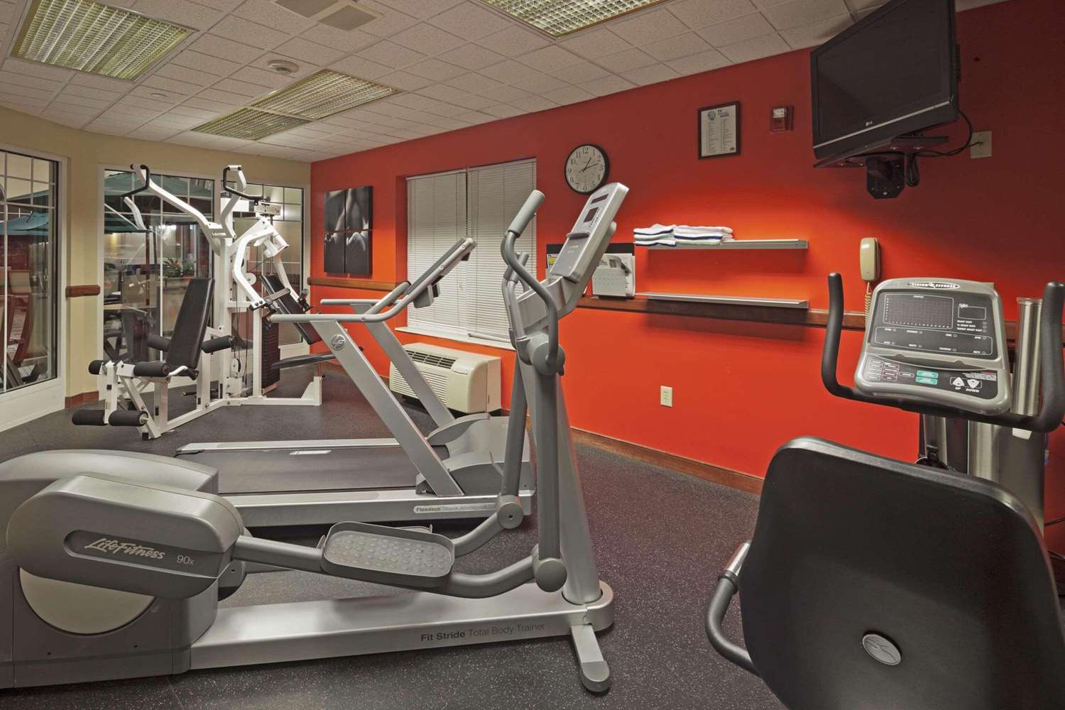 Country Inn and Suites By Radisson Milwaukee West Brookfield Wi 20/42