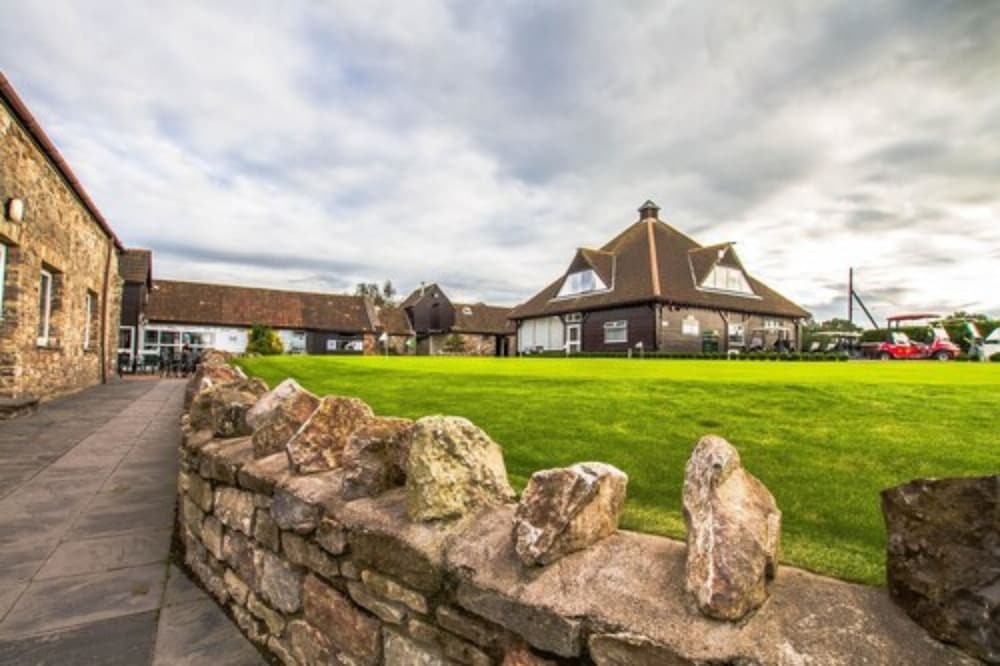 Mendip Spring Golf Club 30/34