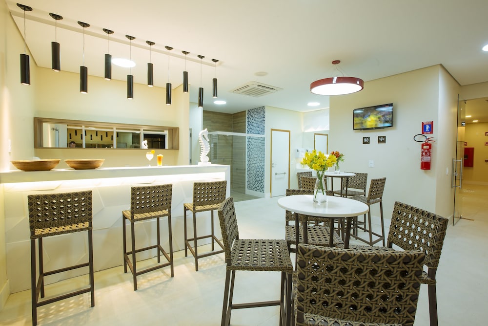 Hotel Intercity Suape Costa Dourada 35/47