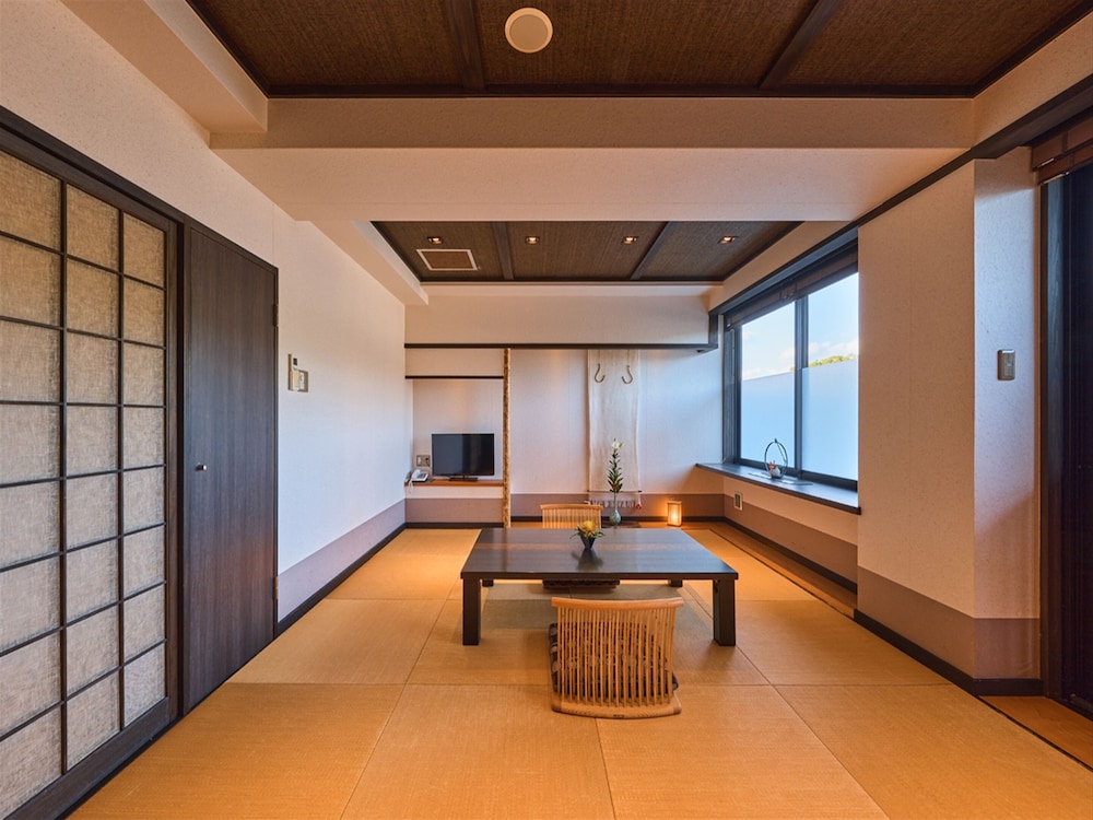 Hotel New Wakasa 20/74