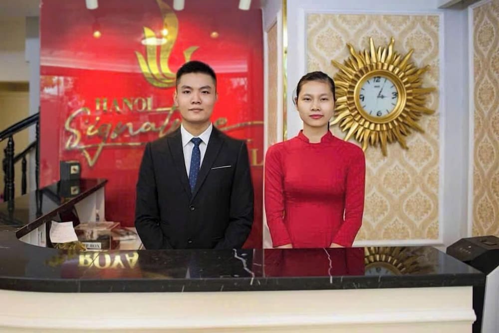 Royal Palace Hotel 2 Hanoi 4/68