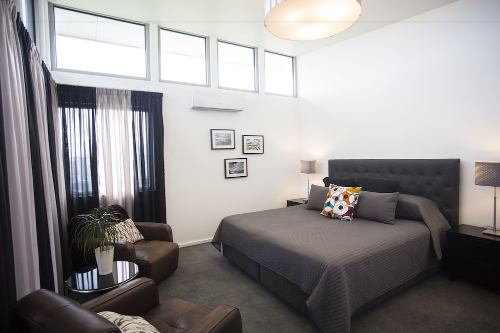 STARHAVEN RETREAT 39/56