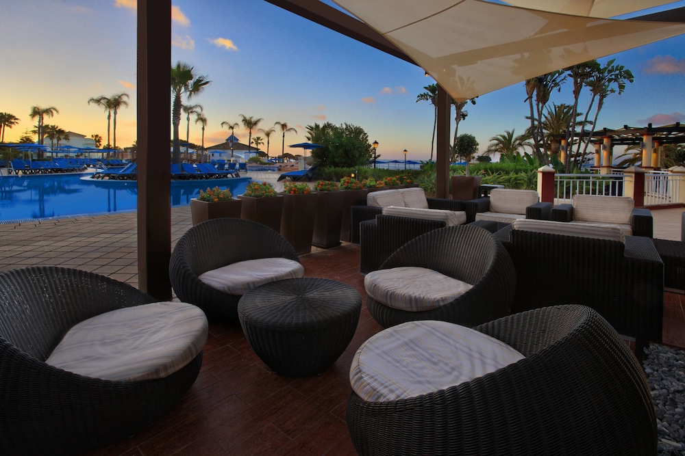 MARRIOTTS MARBELLA BEACH RESORT 32/37