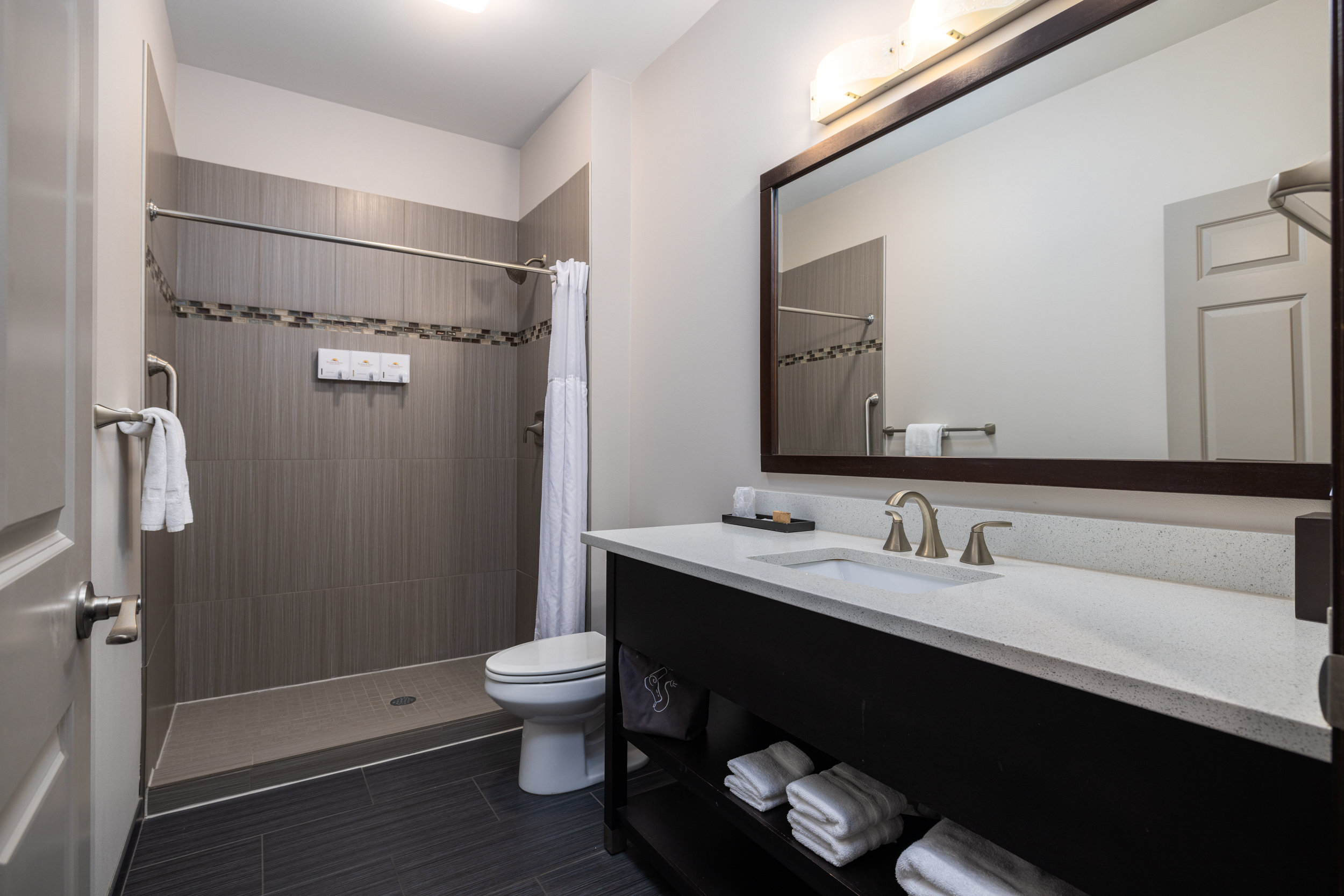 Sunrise Inn Villas and Suites 10/10