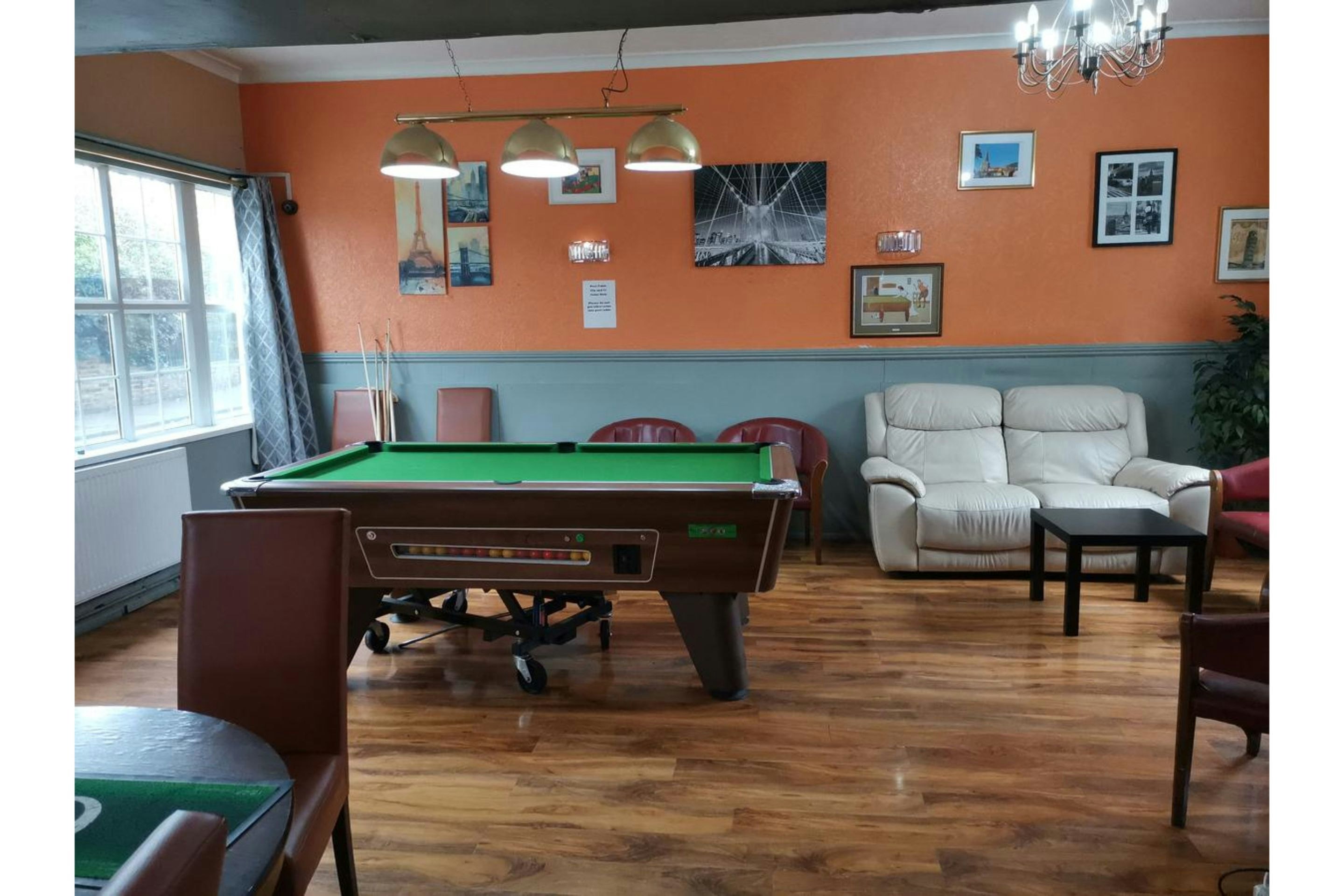 OYO Swan Inn, Heathrow Airport 28/31