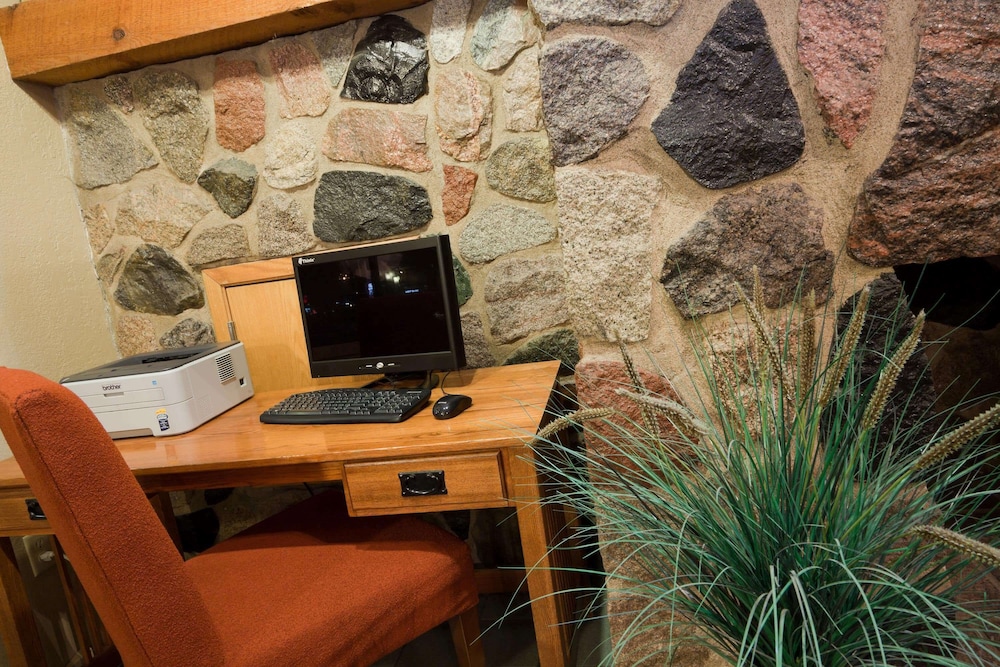 Americinn By Wyndham Worthington 32/41