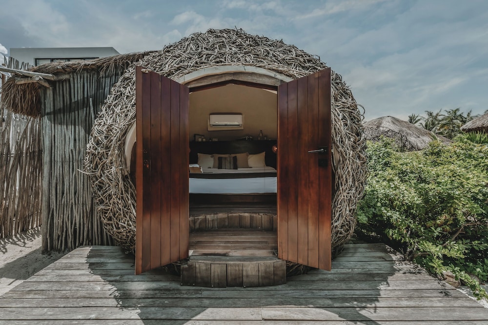 Casa K u Hotel 3/50