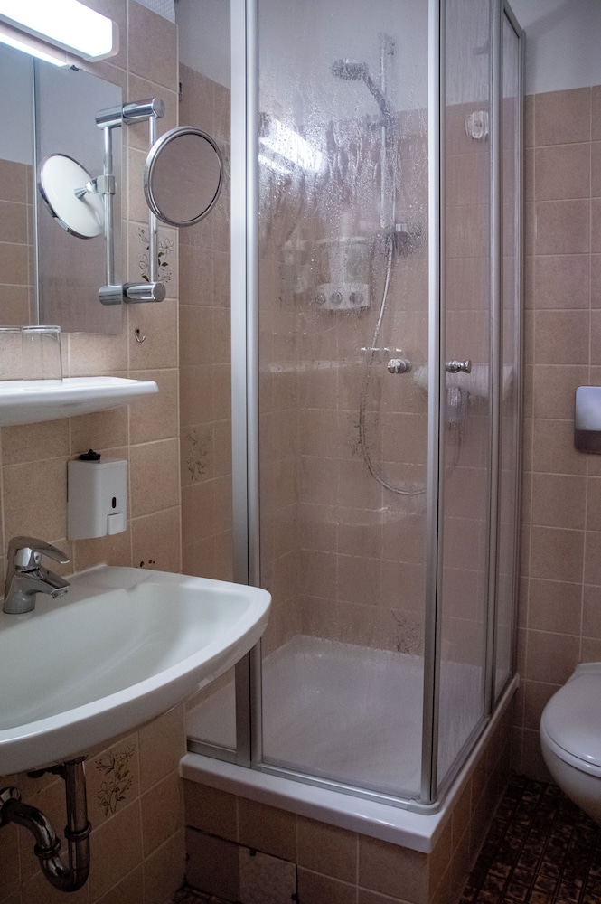 Hotel Zum Anker 48/50