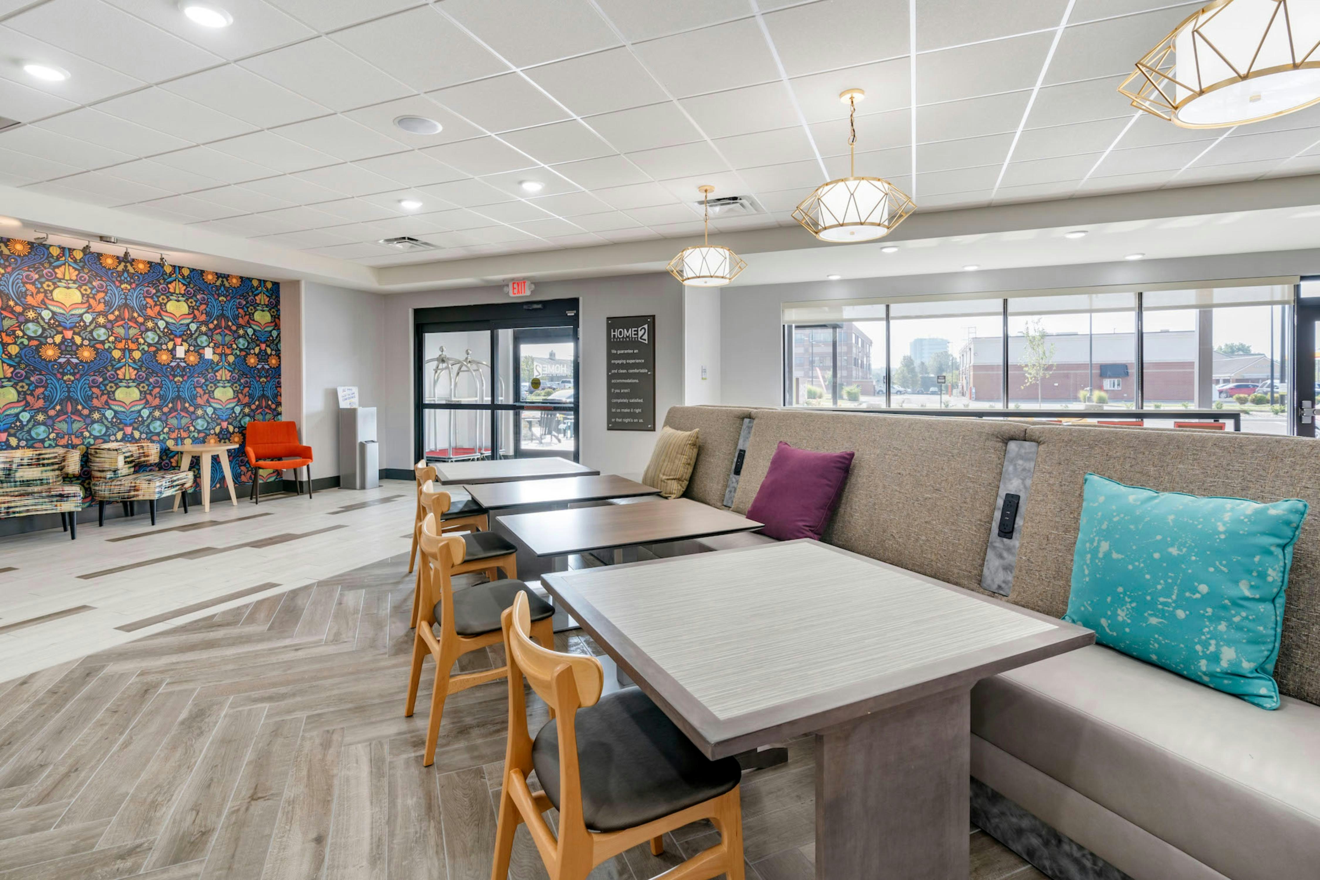 Home2 Suites Lexington Keeneland Airport, KY 16/20