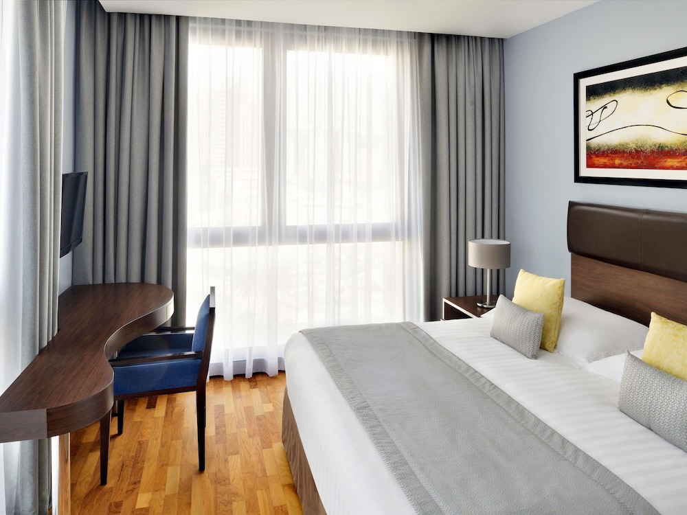 2 BEDROOMS, APARTMENT