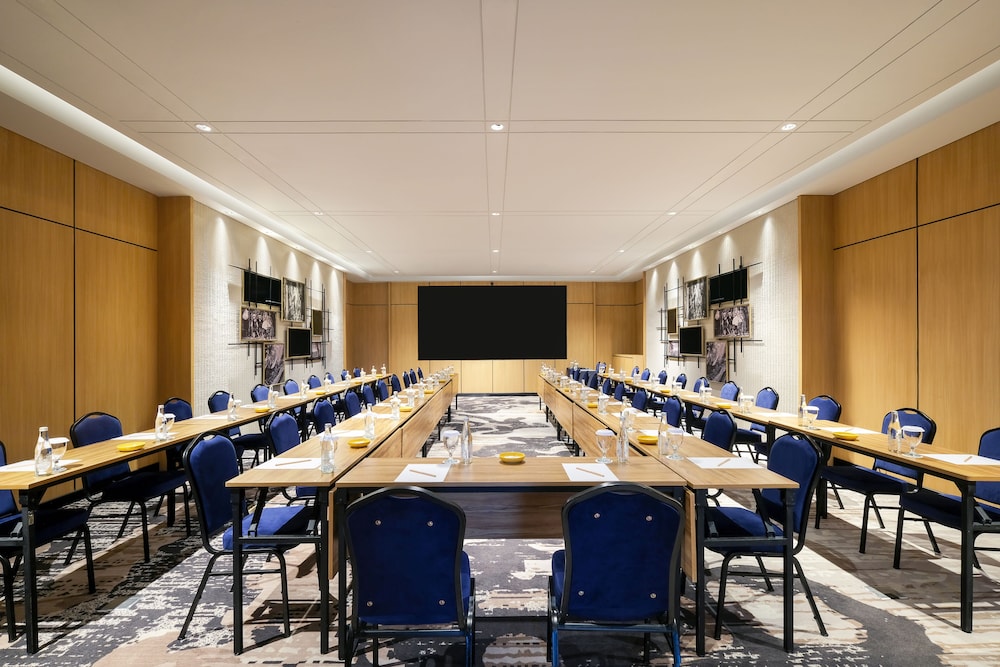 Mercure Tangerang Centre 27/32